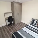 Rent 6 bedroom house in North West England