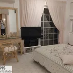 Rent 4 bedroom house of 215 m² in Λυκόβρυση