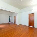 Rent 2 bedroom house in Woolloongabba