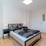 Rent 2 bedroom apartment of 71 m² in Berlin