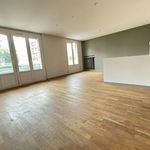 Appartement de 75 m² avec 3 chambre(s) en location à LA