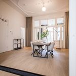 Huur 2 slaapkamer appartement van 91 m² in Stadscentrum