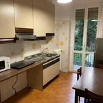 Rent 4 bedroom apartment in Milan