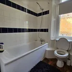 Rent 2 bedroom flat in South East England