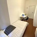 Rent 8 bedroom apartment in Bari