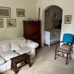 Rent 4 bedroom house in South East England