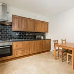 Rent 6 bedroom house in Leeds