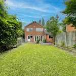 Rent 4 bedroom house in Preston