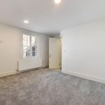 Rent 3 bedroom flat in East Of England