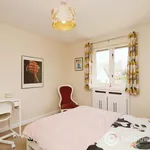 Rent 3 bedroom flat in Edinburgh