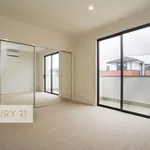 Rent 1 bedroom apartment in Melbourne