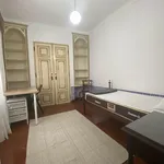 Rent 4 bedroom house in Évora