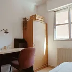 Rent a room of 80 m² in madrid