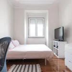 Rent 6 bedroom apartment in Lisbon