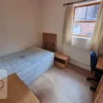 Rent 6 bedroom house in West Midlands