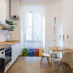 Rent a room in milan