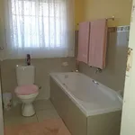 Rent 3 bedroom apartment in Krugersdorp