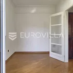 Najam 4 spavaće sobe stan od 200 m² u Zagreb