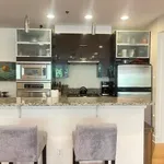 Rent 2 bedroom apartment in Jersey City