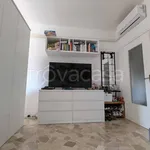 Rent 1 bedroom apartment of 47 m² in Bollate