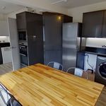 Rent 5 bedroom house in Leeds