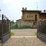 Rent 13 bedroom house of 263 m² in Sordevolo