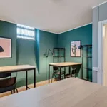 Rent a room of 469 m² in milan