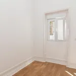 Rent 4 bedroom apartment of 149 m² in Lisbon