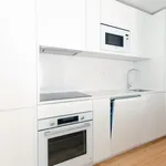 Rent 1 bedroom apartment of 69 m² in Lisboa