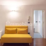 Rent 5 bedroom apartment of 220 m² in Naples