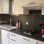 Rent 2 bedroom apartment of 13 m² in Le Thor