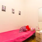 Rent a room of 120 m² in madrid