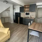 Appartement de 27 m² avec 2 chambre(s) en location à La Tour-de-Salvagny