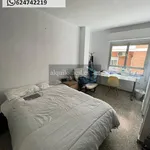 Alquilo 4 dormitorio apartamento de 95 m² en MURCIA