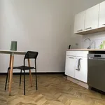 Miete 2 Schlafzimmer wohnung von 72 m² in Magdeburg