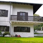 Rent 13 bedroom house of 550 m² in Bodio Lomnago