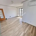 Rent 4 bedroom apartment of 130 m² in İstanbul