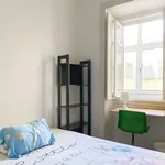 Rent a room in lisbon