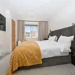 Rent 3 bedroom house in Bradford