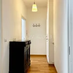 Rent 2 bedroom apartment of 55 m² in Milano