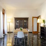 Rent 1 bedroom apartment in Genoa