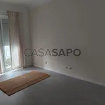 Rent 1 bedroom apartment of 82 m² in Caldas da Rainha