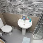 Rent 5 bedroom flat in Birmingham