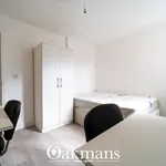 Rent 6 bedroom flat in West Midlands