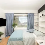 3 bedroom student apartment of 11 sq. ft in Montréal