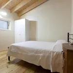 Rent 2 bedroom apartment in Porto