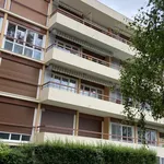 Appartement de 93 m² avec 5 chambre(s) en location à Angers