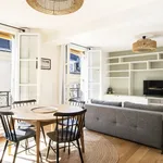 Rent 1 bedroom apartment of 484 m² in Paris