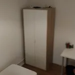 Rent 4 bedroom apartment in Lisbon