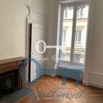 Rent 3 bedroom apartment of 85 m² in Lyon